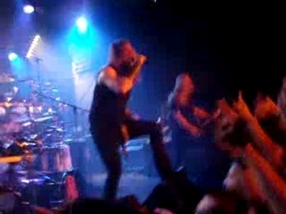 amon amarth- Valhall Awaits me - Victorious march