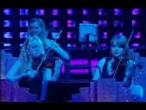 Rhydian sings Pink's Get this Party Started 2007