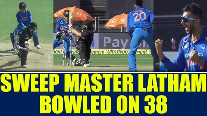 Download Video: India vs NZ 2nd ODI: Tom Latham fails to sweep, gets clean bowled on 38 by Axar Patel |Oneindia News