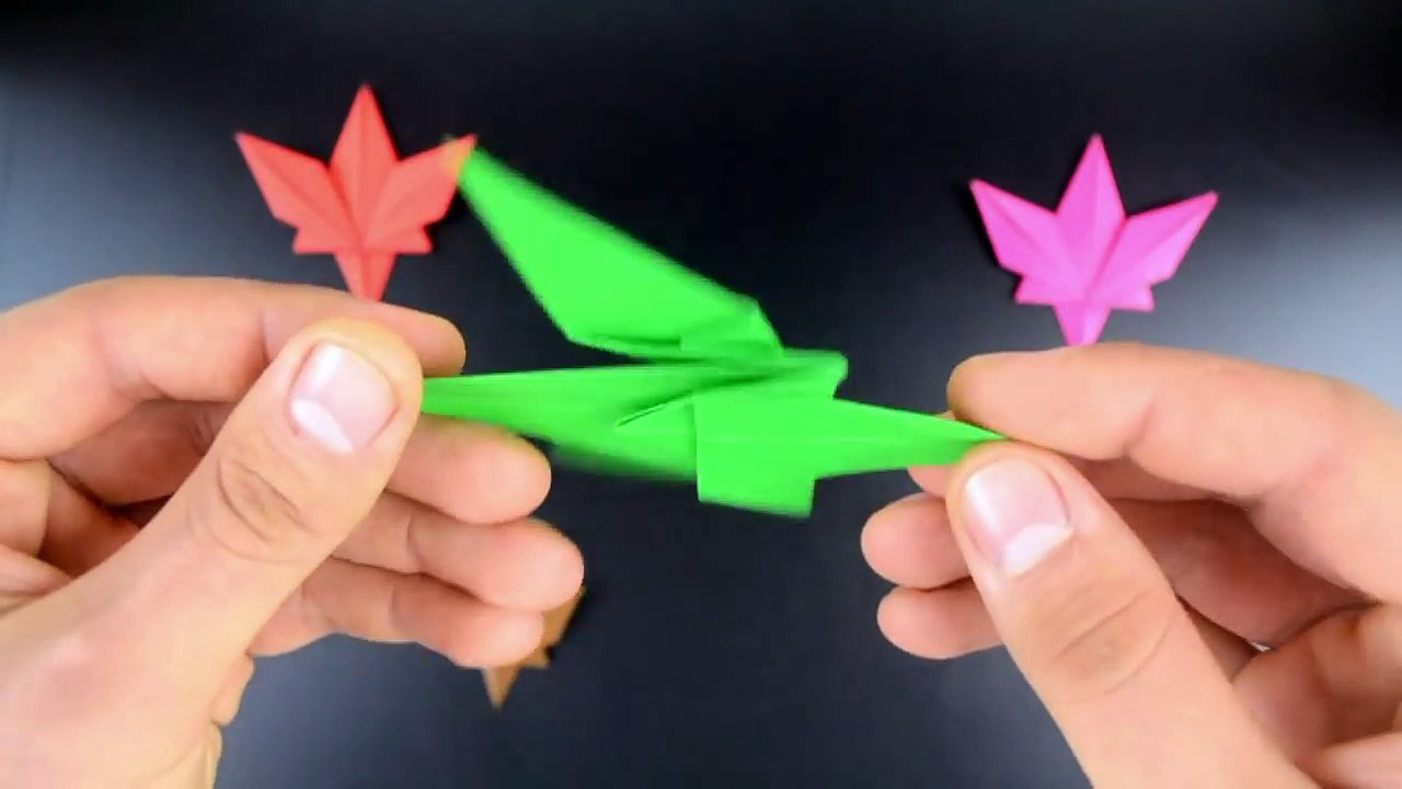 Origami (EN) - Maple Leaf