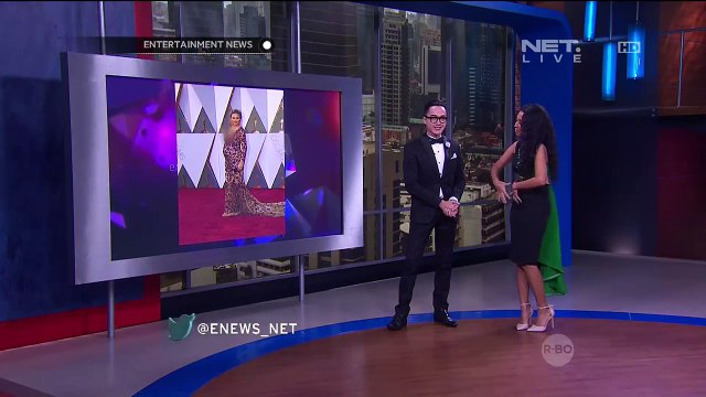 Barli Dalam Fashion Selebriti di Ajang Oscar 2016 - Crissy Teigen