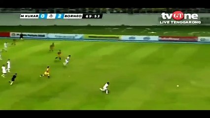 21 yaşındaki Endonezyalı Terens Puhiri'ye dikkat