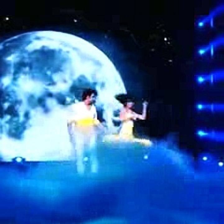 رقص سنايا ايراني في برنامج jhalak dikhhla jaa