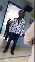 Tavuğunu Pansuman İçin Acile Getiren Adam