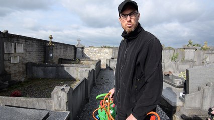 Démo des fossoyeurs au cimetière de Moha 2/3