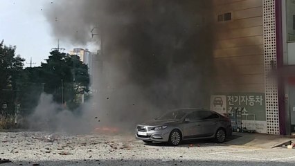충남 서산 전자제품 판매점 옥외계단서 불 / YTN