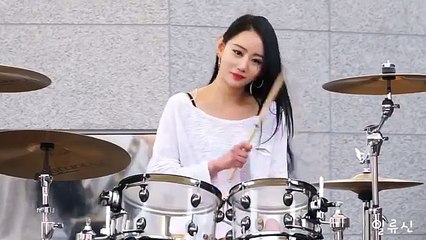 Korea beautiful girl drumming