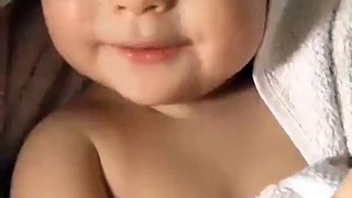 Cute Babe Smiling Video HD 2017
