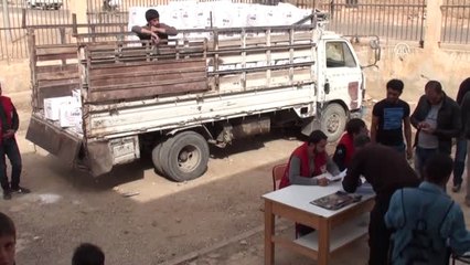 Afad ve Kızılay'dan Suriyelilere Yardım Eli