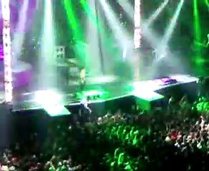 Muse - New Born, PalaLottomatica, Rome, Italy  12/1/2006