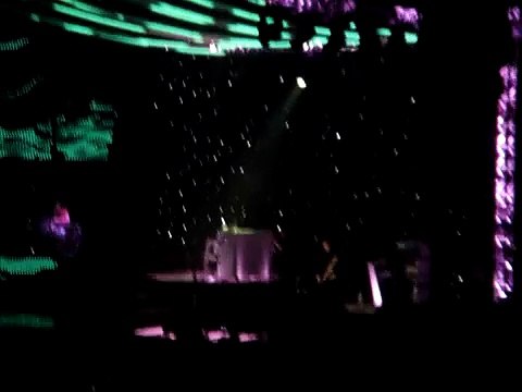 Muse - New Born, Patinoire Meriadeck, Bordeaux, France 10/31/2006