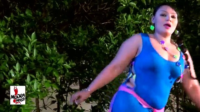 GHAZAL CHOUDHRY 2016 NEW MUJRA - SUN VE BILORI AKH - PAKISTANI MUJRA DANCE