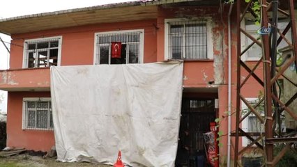 Sürekli Hareket Halinde Olan Köprülü Köyünün Sakinleri Diken Üstünde