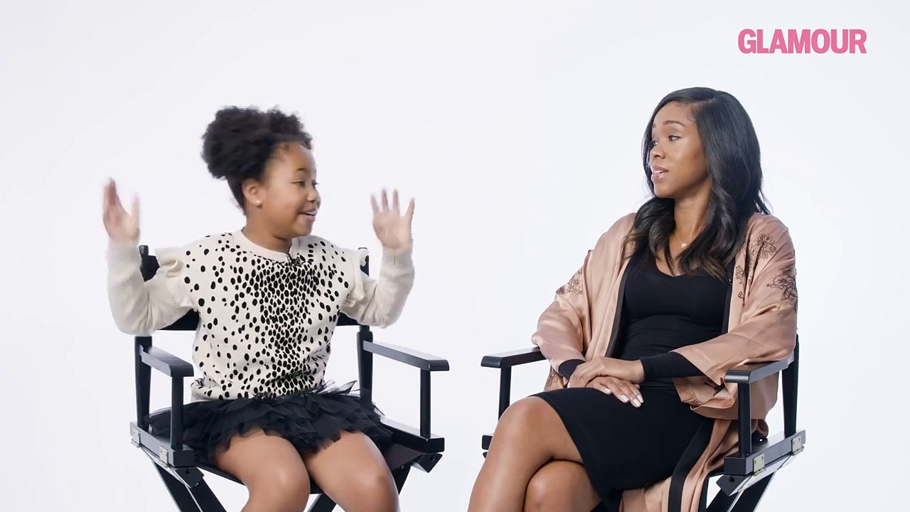 7-Year-Old Makes Her Mom's Dating Profile _ Glamour-oXZskRY2BqA