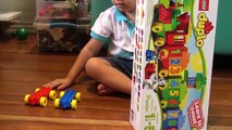 Trem de Lego com Números e George da Peppa Pig Brincando - Infantil - Brinquedos e Surpresas