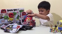 The Angry Birds Toys (New 2016 Movie) Pig City Strike Playset with angry talking Red, Chuck, Bomb-OeyofgFeCYg