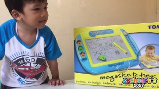 TOY DRAWINGS with Tomy MEGASKETCHER Magnetic Drawing Board for kids and arts-Eh_fHvSJm2Y