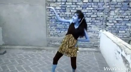 Girl Dance on Tu Cheez Barhi hy Mast Mast