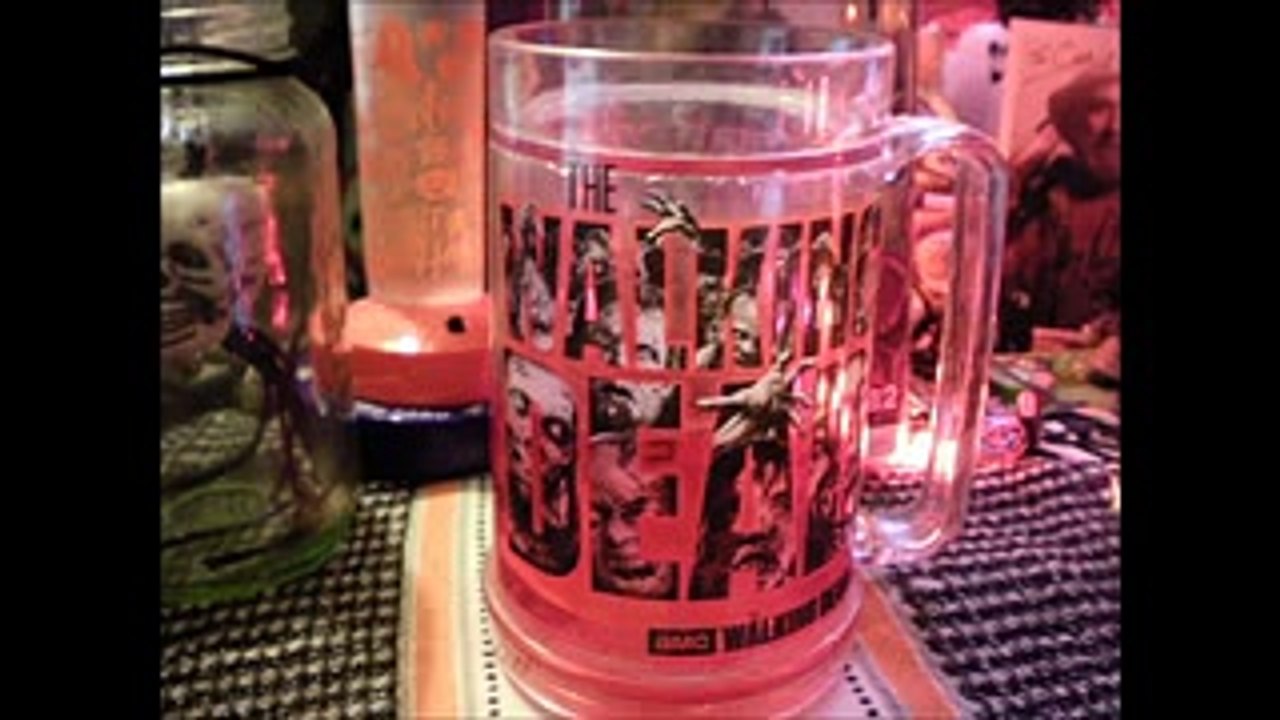 The Walking Dead in Halloween Town )