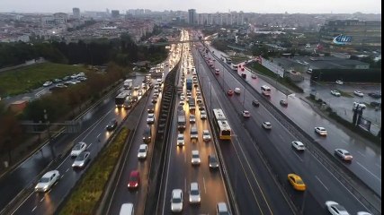 Yoğun Trafik Havadan Böyle Görüntülendi