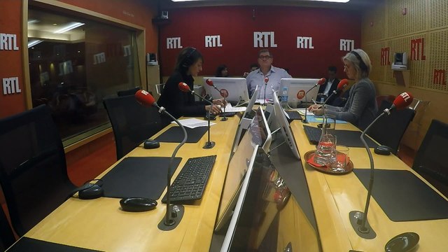 Le traitement de Johnny, Emmanuel Macron en Guyane, Laurent Wauquiez en campagne: Le journal de 7h30