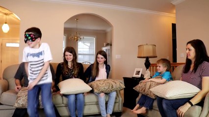 Squeak Piggy Squeak / That YouTub3 Family