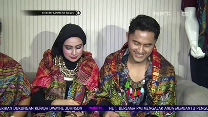 Скачать видео: Gunakan Busana Etnik, Sonya Fatmala dan Hengky Kurniawan Lakukan Sesi Pemotretan