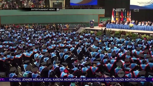 Kebanggan Masayu Clara Atas Kelulusannya Menjadi Sarjana