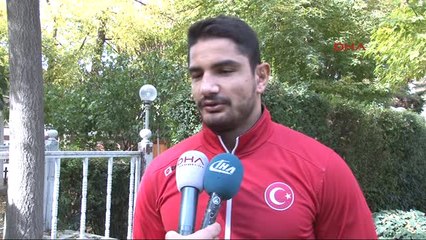 Milli Güreşçi Taha Akgül "Hedefim, 2020 Tokyo Olimpiyatları'nda Yeniden Şampiyon Olmak"
