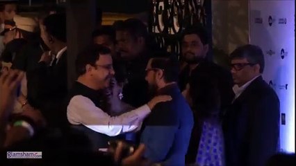 04.Aamir Khan arrives with his daughters at MAMI!!