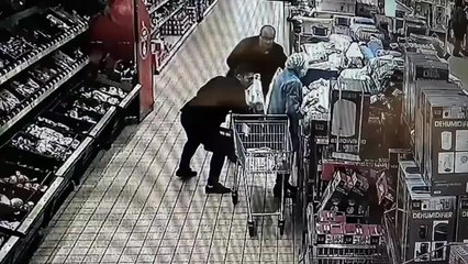 Callous Pickpocket Duo Steal Purse From 87-Year-Old Woman