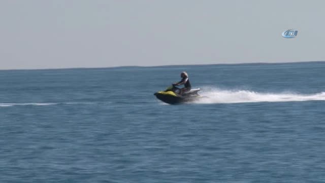 Konyaaltı Sahili Yaz Sezonunu Aratmadı