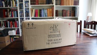 Unboxing: Thor Mjölnir - Official Prop Replica (eFX Collectibles)