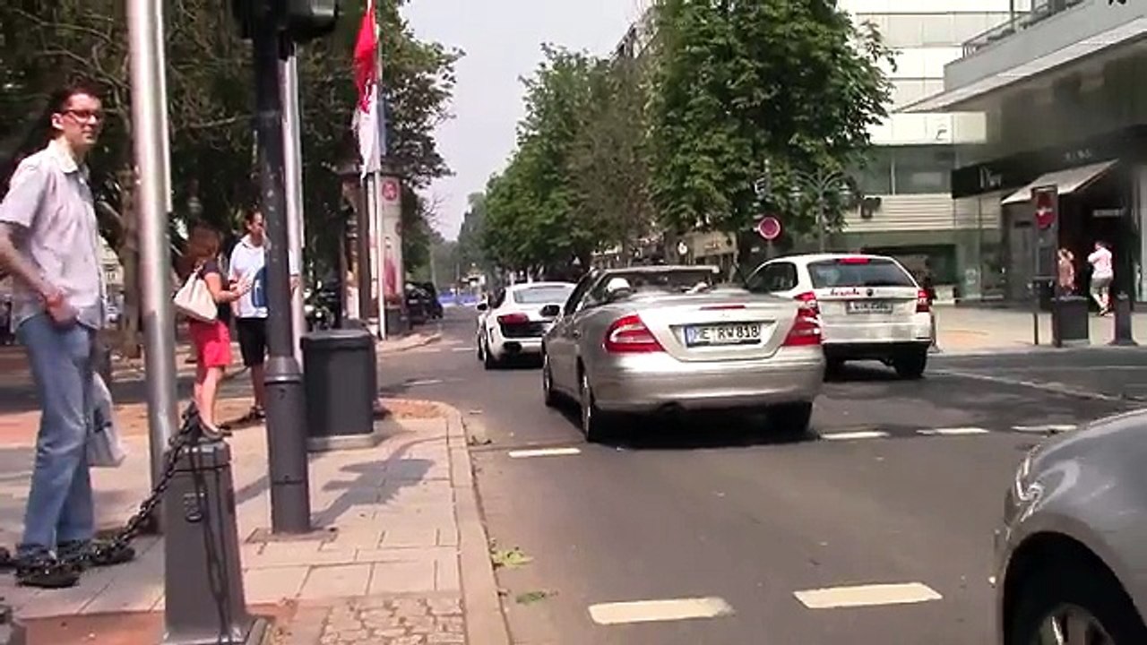 Glumili mangupe u Audiju R8 od semofora do semofora a onda se pojavio policijski BMW