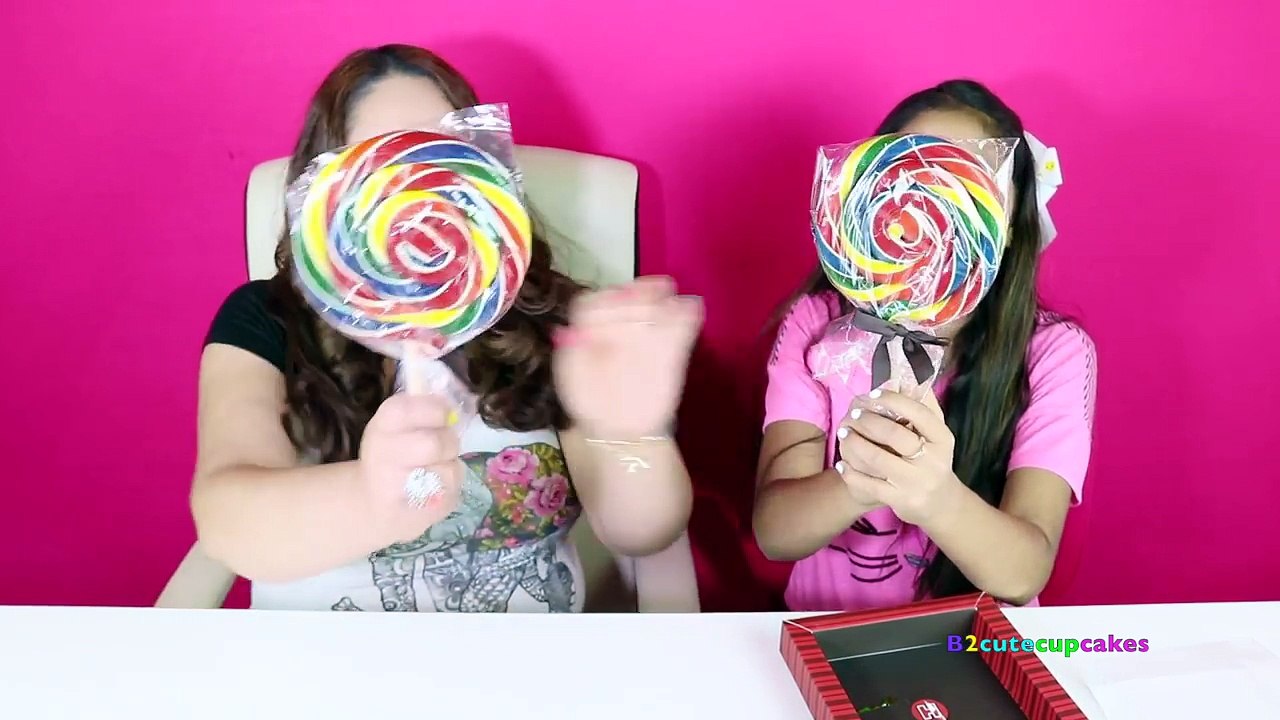 GIANT Rainbow Lollipops and Piñata Gumballs CANDY Taste|B2cutecupcakes