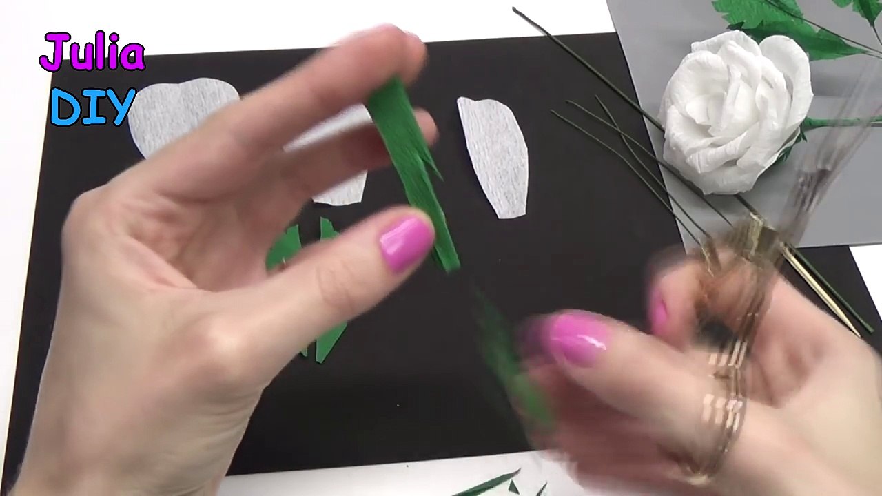 Çiçek yapma. Rose Kağıt Mendil Yapmak için nasıl. Krep kağıt çiçek