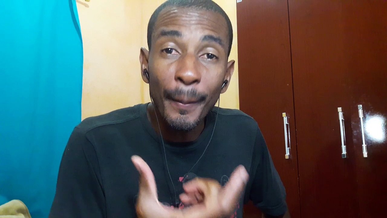 PAPEL HIGIÊNICO RACISTA OPRESSOR!!!!