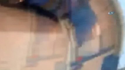 Endonezya'da Ölü Sayısı Artıyor