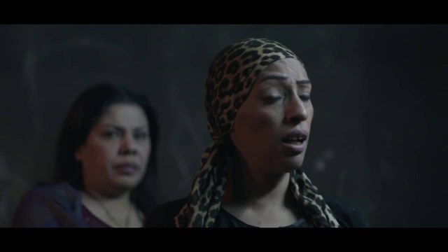 مسلسل الخروج - علا غانم تظهر قوتها فى هذا المشهد وتدخل فى خناقة مع بلطجية المسجونات