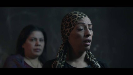 مسلسل الخروج - علا غانم تظهر قوتها فى هذا المشهد وتدخل فى خناقة مع بلطجية المسجونات