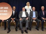 Lady Gaga pose avec 5 présidents des Etats-Unis