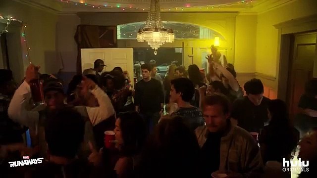 Marvels The Runaways Season 1 Trailer (2017) Hulu Marvel Series