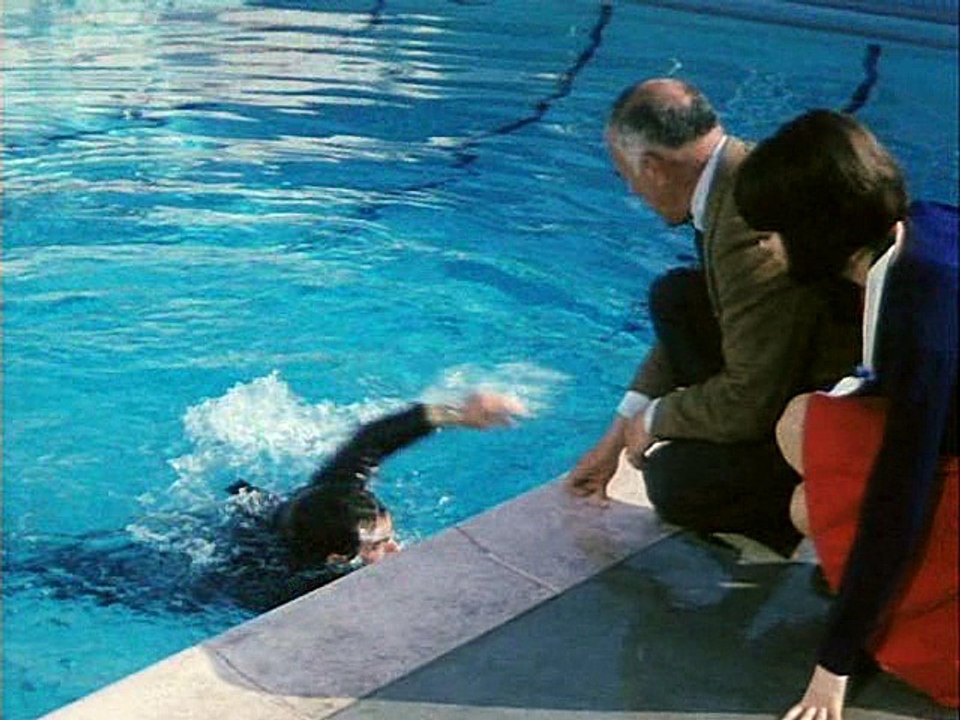 Mini-Max  S01E29 – Haie im Swimmingpool