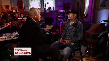 Beloved "Tragically Hip" frontman Gord Downie dead at 53 after public cancer battle (linked to Lyme) - 18-10-2017