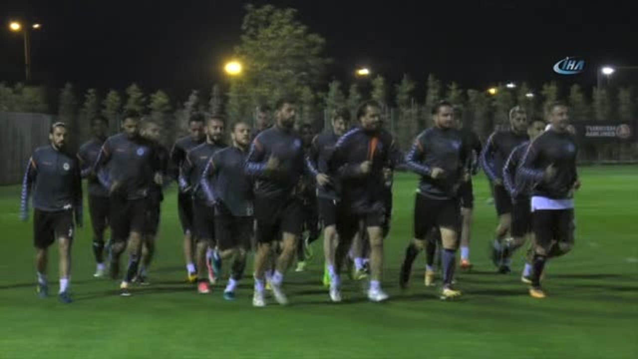 Atiker Konyaspor Mehmet Özdilek Yönetiminde İlk Çalışmasını Yaptı