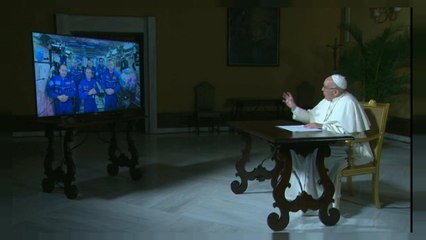 El papa Francisco habla con la Estación Espacial Internacional