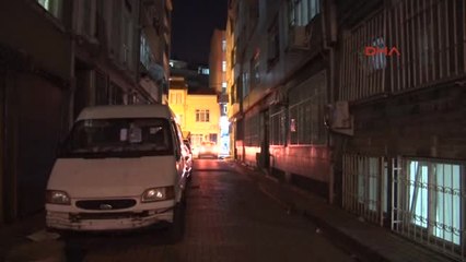 İstanbul'da Daeş Operasyonu: 3'ü Kadın, 4 Gözaltı