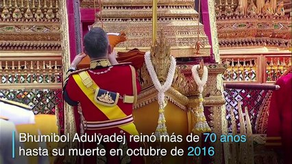 Tailandia despide al rey Bhumibol en un fastuoso funeral