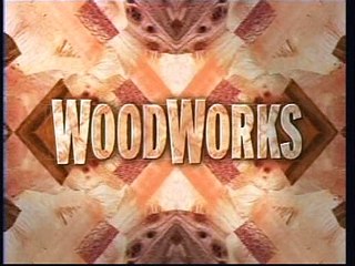 Wood Works S01E01 - Chippendale Side Table