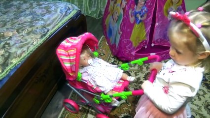 Bad Baby vs Funny Baby Girl Kids Pranks Pretend Play Family fun toys for kids!-Gl7dmJf7rjY